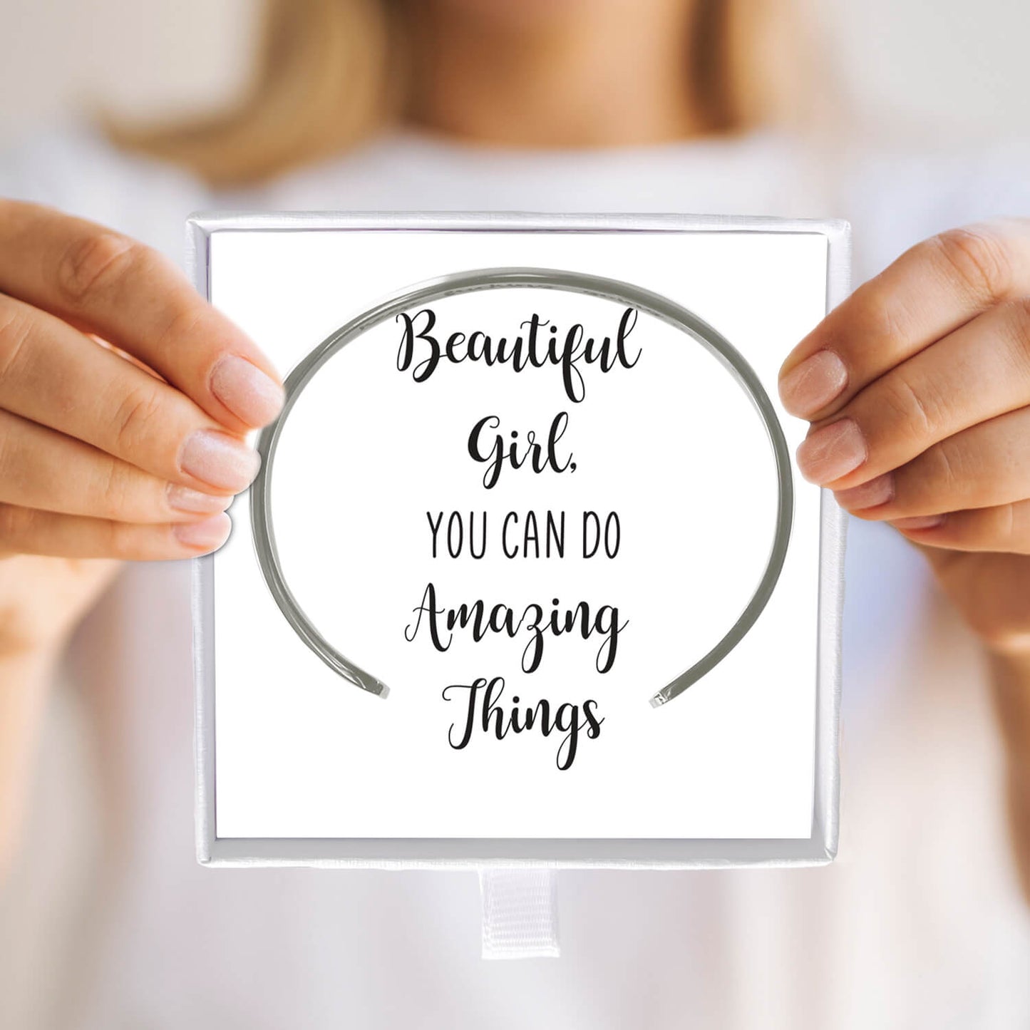 Beautiful Girl, You Can Do Amazing Things Cuff Bracelet Bracelet, Daughter Gift from Mom, Inspirational Cuff Bracelets for DaughterDaughter Gift from Mom, Inspirational Cuff Bracelets for Daughter