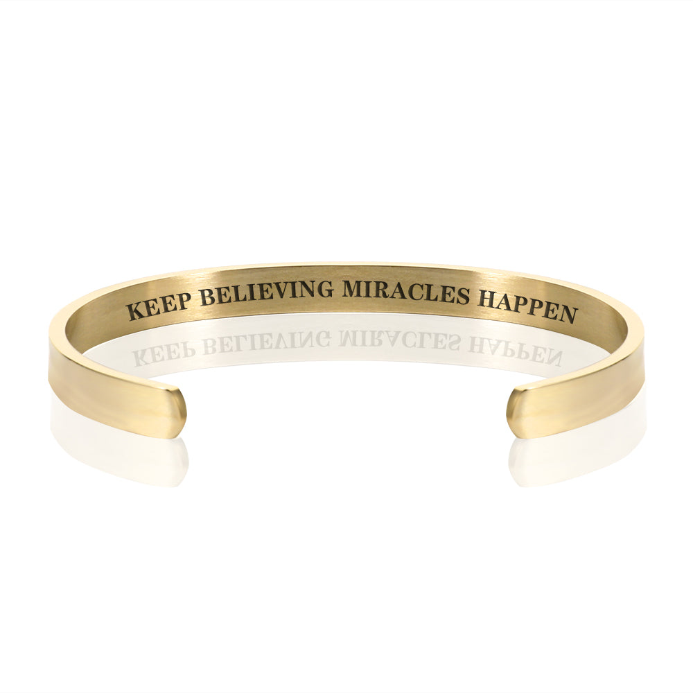 KEEP BELIEVING MIRACLES HAPPEN BRACELET BANGLE - Gold