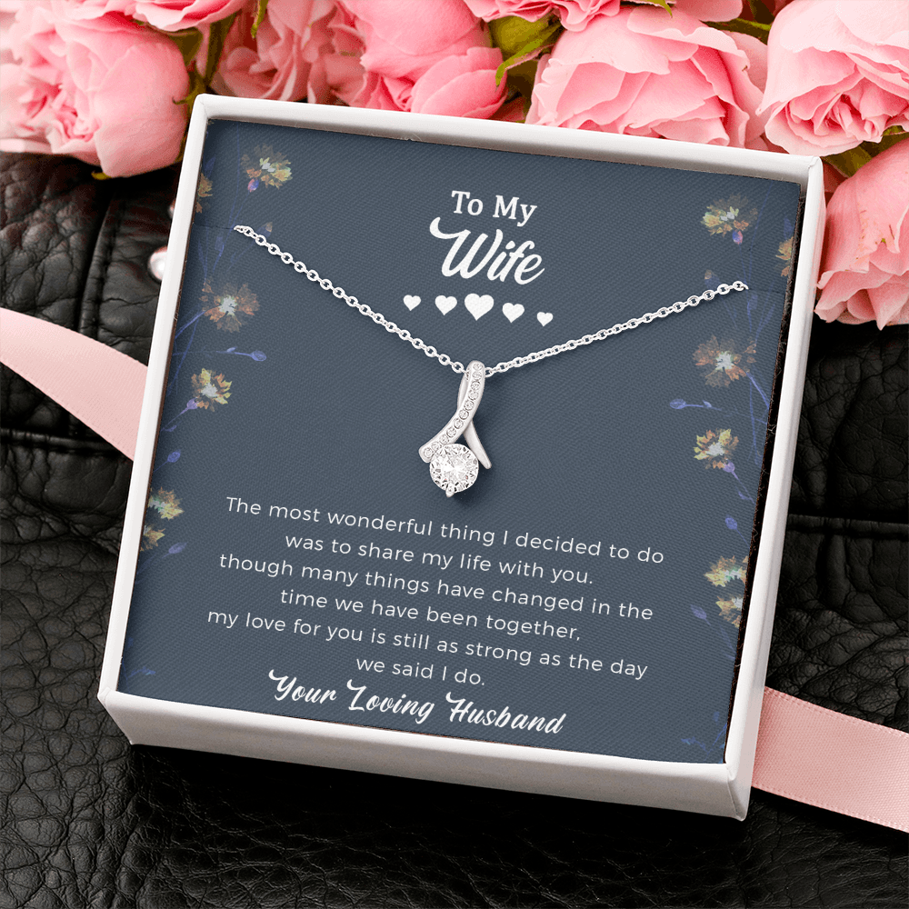 To My Wonderful Wife Silver Alluring Beauty Necklace