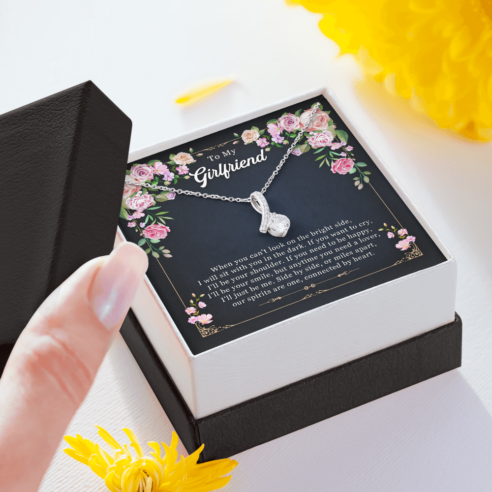 To My Girlfriend alluring beauty Necklace Jewelry, Girlfriend Gifts For Girlfriend On Birthday Anniversary With Message Card