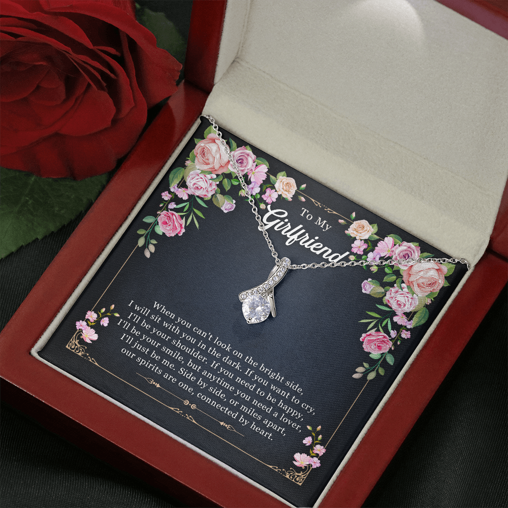 To My Girlfriend alluring beauty Necklace Jewelry, Girlfriend Gifts For Girlfriend On Birthday Anniversary With Message Card