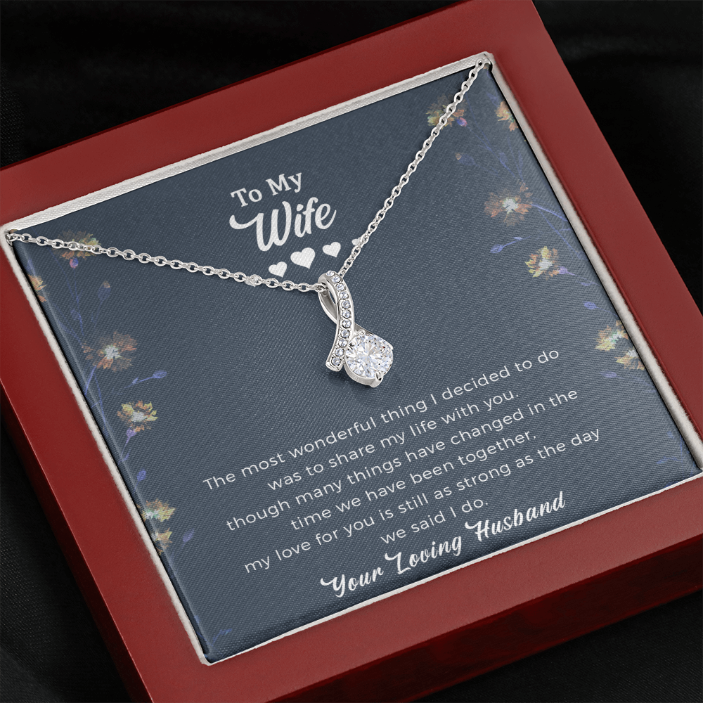 To My Wonderful Wife Silver Alluring Beauty Necklace