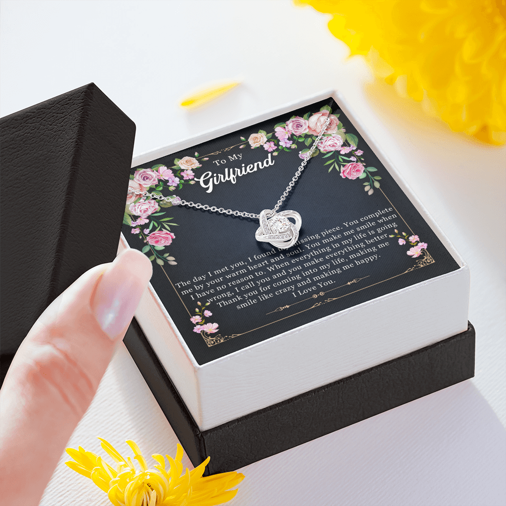 To My Beautiful Girlfriend Love Knot Necklace Gift