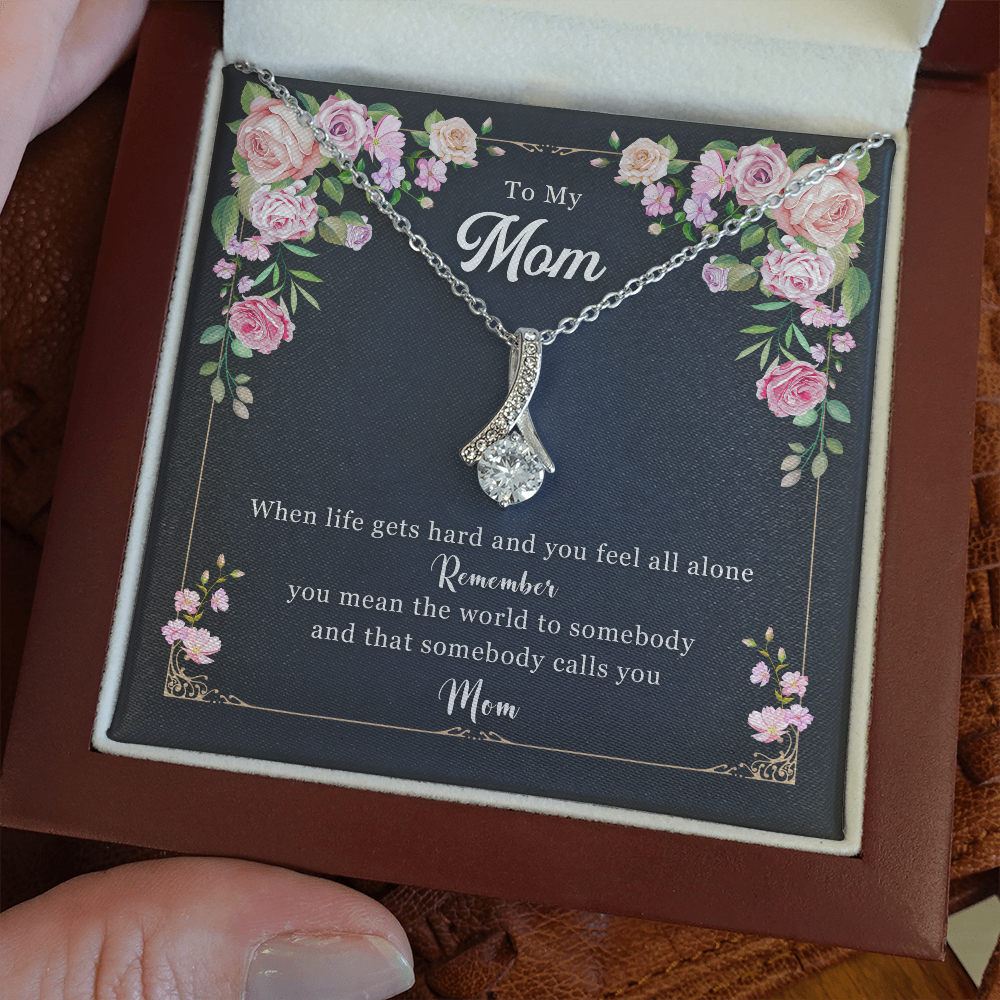 To My Mom Necklace